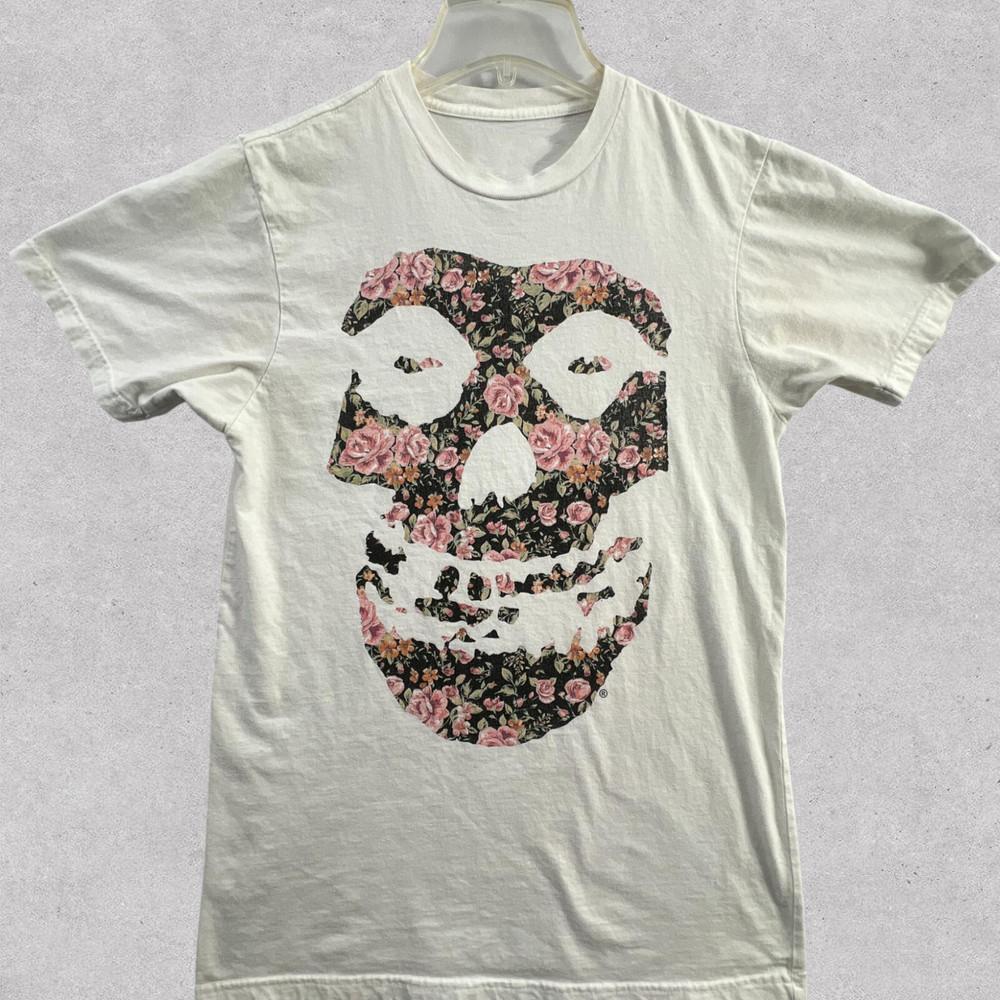 Misfits Floral Skull Graphic T-shirt Classic Adult S-5XL PN212  Unisex T-Shirt L