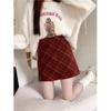 American Retro Plaid Slimming Skirt - Hip-Hugging Casual Design for Autumn/Winter