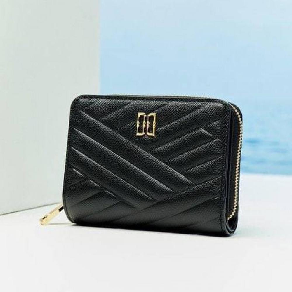 

Daks Black Carlisle Embossed Leather Golddd Zipper 2 Fold Wallet Dcwa6e216bk Single option