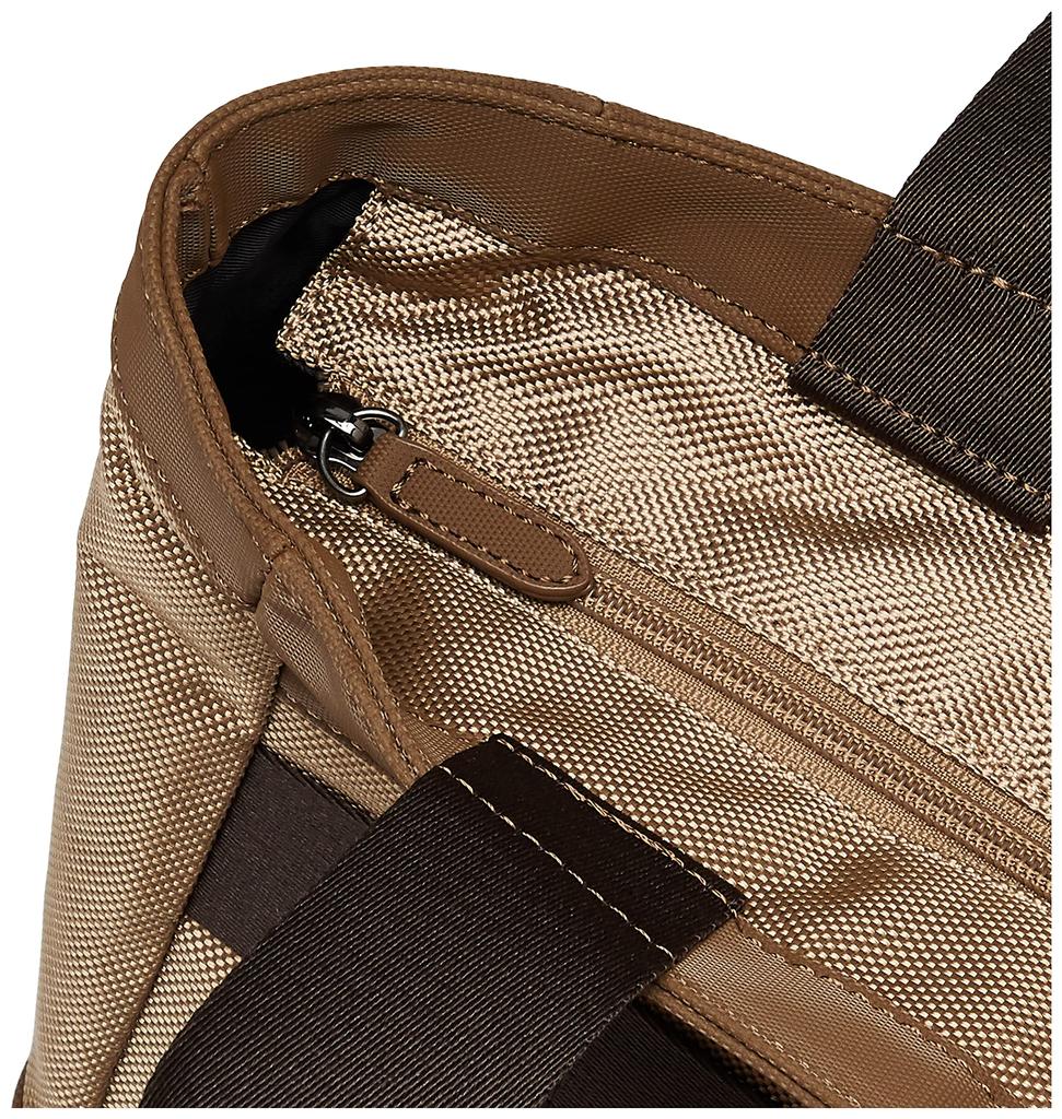 Golf Pouch Simple Mini Tote MQBUJA47 BG00 [Munsingwear] [22 Fall/Winter Model] (Beige)