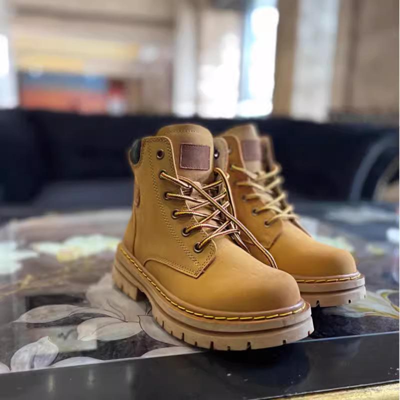 Модные ботинки Martin из натуральной кожи Bumblebee для женщин новые британские ботинки для походов на открытом воздухе с толстой подошвой короткие ботинки для спецодежды 35 5476₽