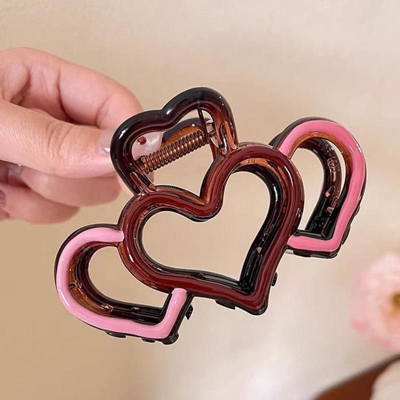 

2025 High-End Women s Love Heart Cutout Color Block Shark Hair Clip