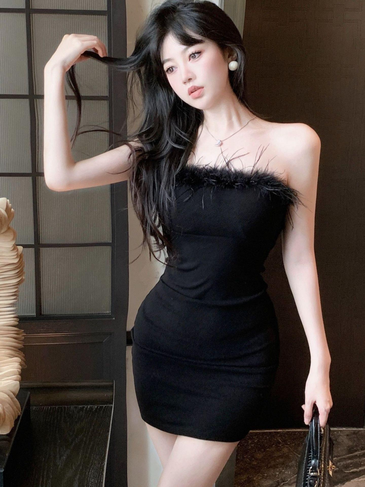 

Sexy hairy edge one-word shoulder tube top dress women s spring and summer small dress waist slim hip skirt S чёрный