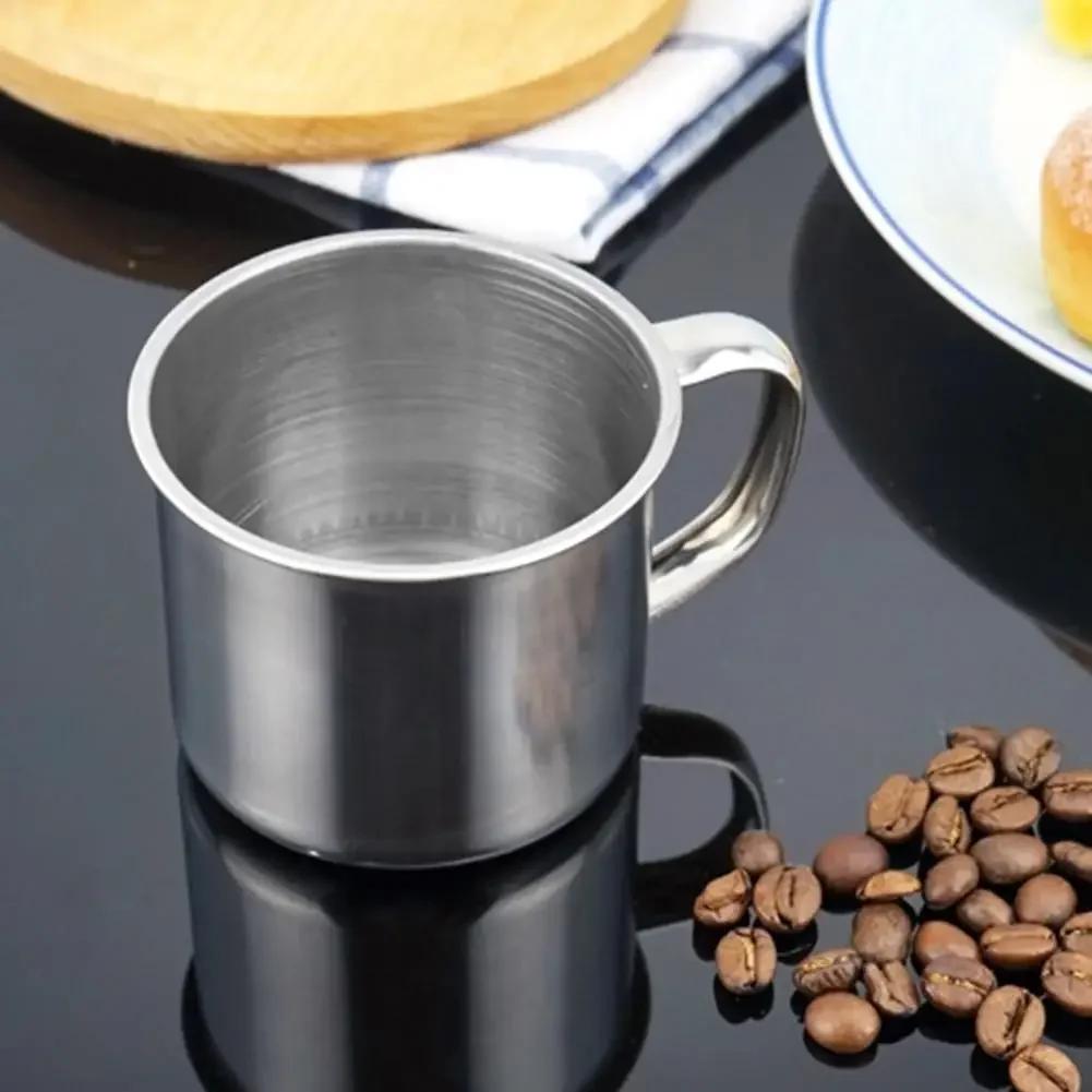 1 stk Omtrent 250 ml Tekopp Kvalitet Bærbar Rustfritt Stål Vann med Håndtak Camping Utendørs Reise Kaffekopp Øl