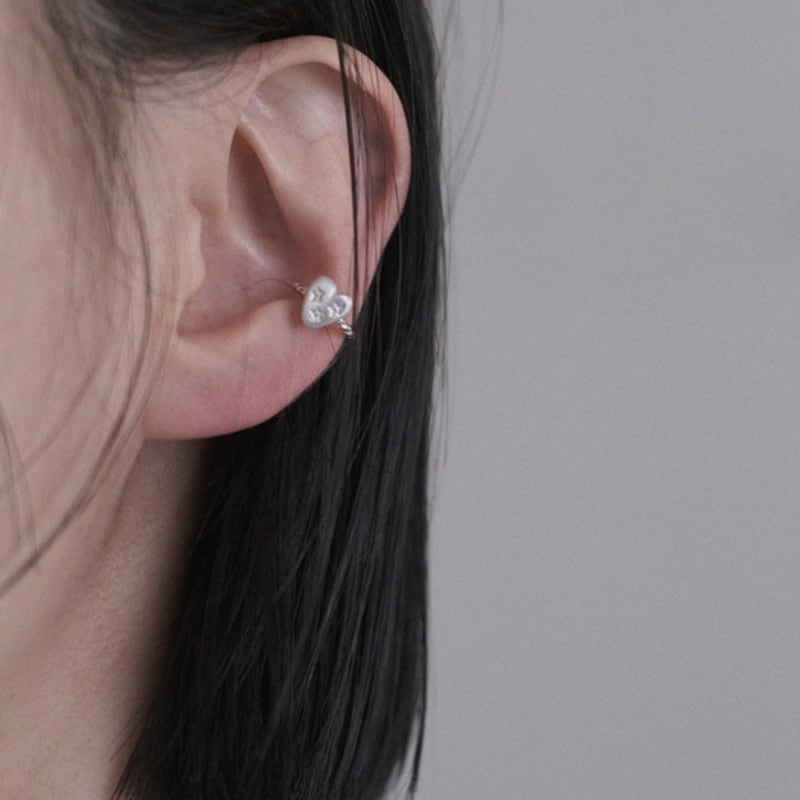 Reinheart Heart Dalgona Earcuff