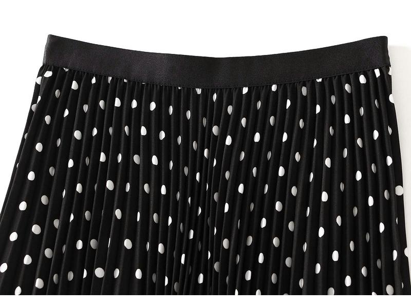 Korean-Japanese Polka Dot Pleated Midi Skirt, High Waist, Slimming, 2026 Spring/Summer Collection.