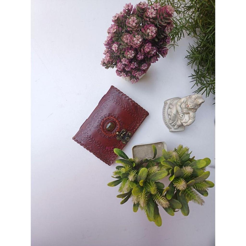 Handmade Leather Journal Notebook with Stone Antique Lock 200 Plain Pages  Red Brown Sketchbook for Artists Gifts for Her Him