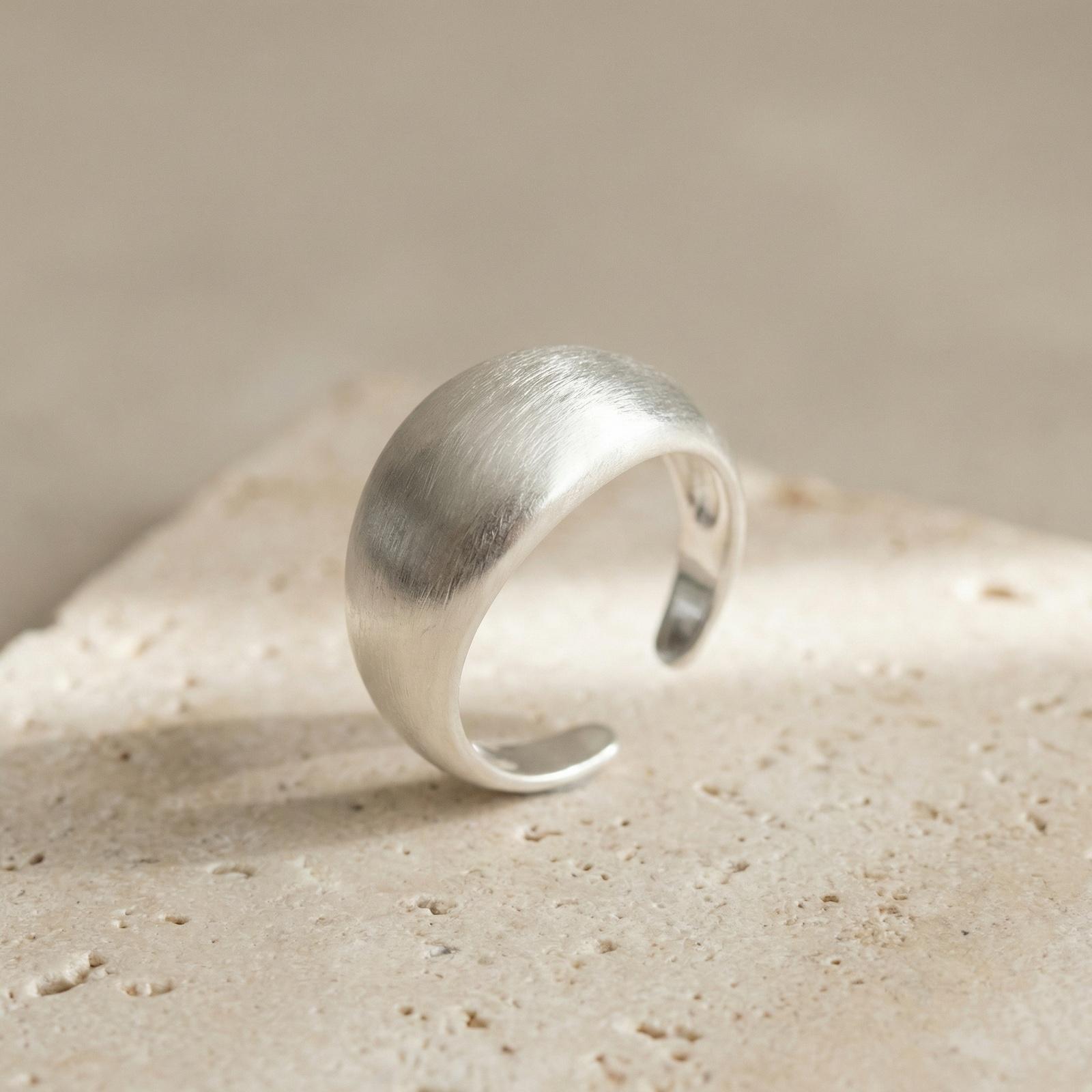 

Minimalist Unique Brushed Silver Color Open Wide Rings for Women Punk Fashion Vintage Finger Jewelry Party Gift