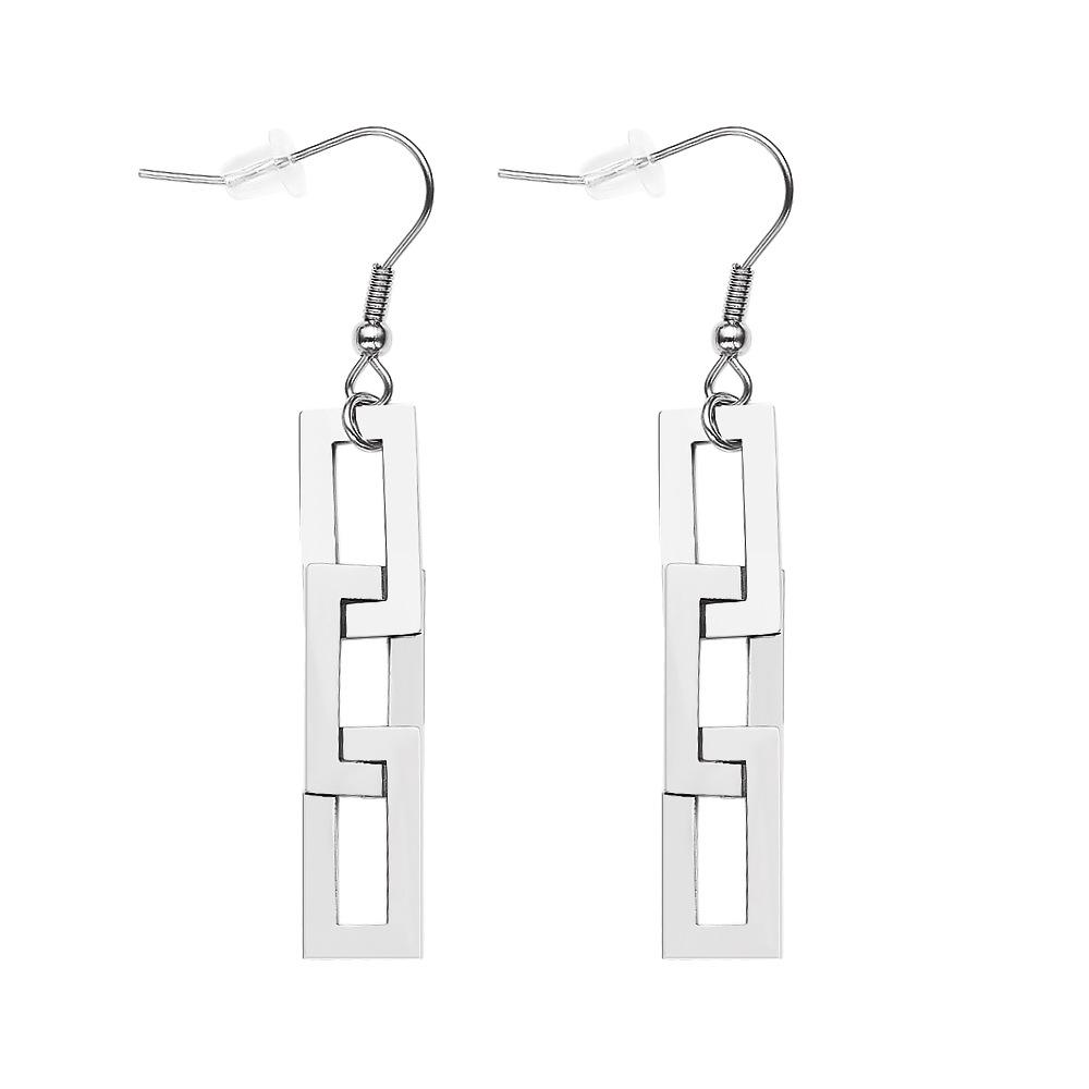 Trendy Titanium Steel Chain Earrings: Japanese & Korean Style Square Design