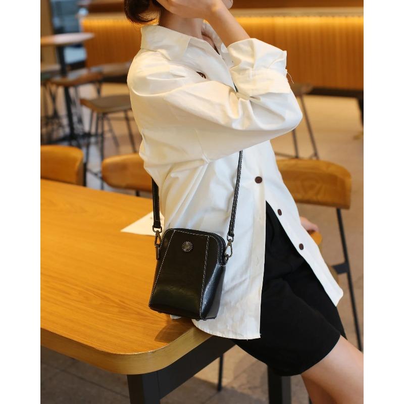 Leather Women's Mobile Phe Bag Single Shoulder Messenger Purse Fashi All-match Oil Wax Cowhide Casual Crossbody Small Bag