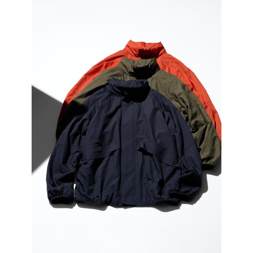 Uniqlo Lightweight Stand Blouson