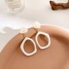 Niche Design Sense Retro Hong Kong Style Acrylic Earrings Women, Temperament Light Luxury Holiday Style Long Earrings Earrings