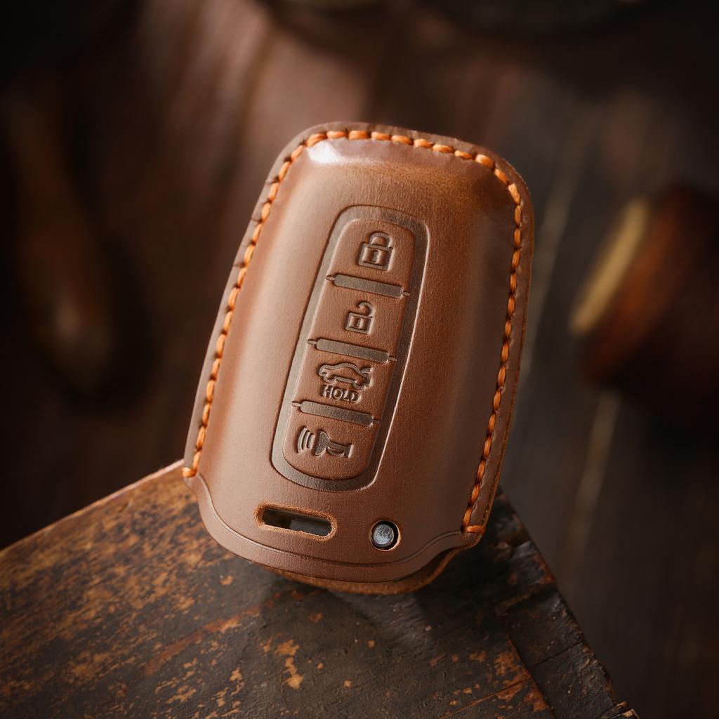 Retro Key Cover Is Suitable for Hand-stitched Real Cowhide Key Protection Clasp for Old Kia Cars