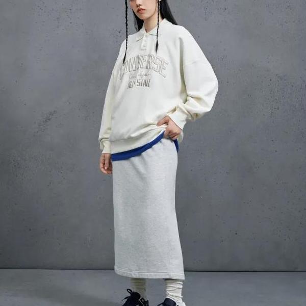 Converse BUTTONRetro Chuck Sweatshirt Women's White 10027073-A02