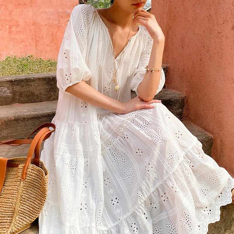 Spring and summer new white dress women's short-sleeved southern French holiday dress hollow beach dress long dress women's clothing