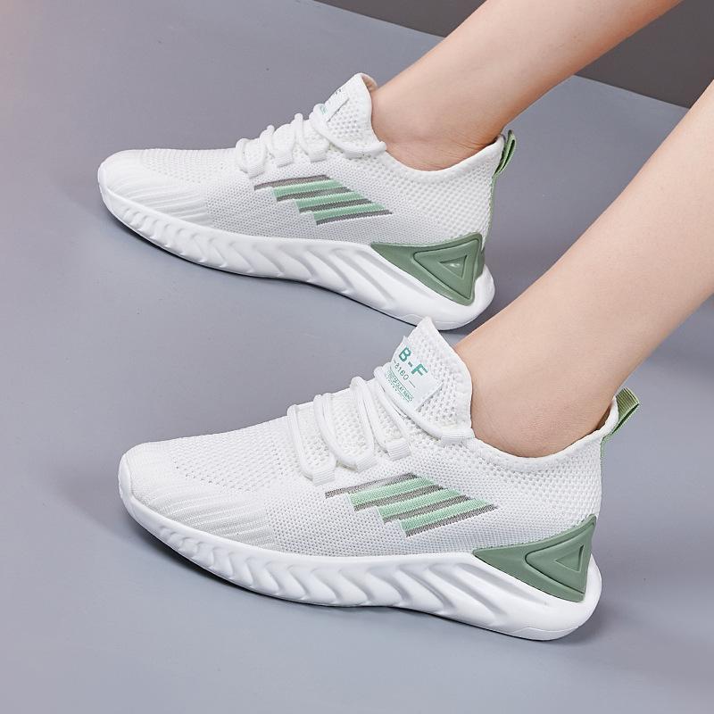 Women's Spring and Summer Breathable White Shoes Mesh Shoes Lightweight Soft Sole Sports Shoes for Women