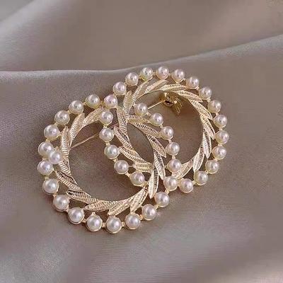 1 stücke Mode Voller Perle Doppel Kreis Runde Brosche für Frauen Schmuck Pins Metall Brosche