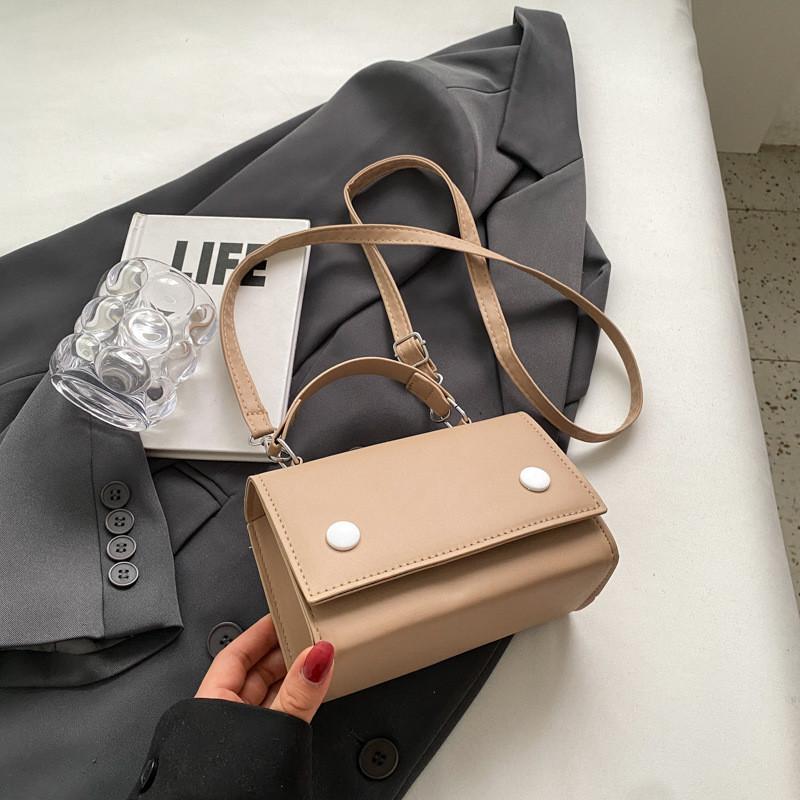 Stylish And Trendy Women's Shoulder Bag Chic Small Square Bag For Autumn Fashion