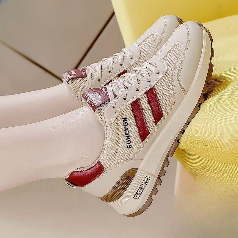New Breathable and Versatile Sports Shoes, Casual Shoes, Lightweight and Soft-soled Dad Shoes