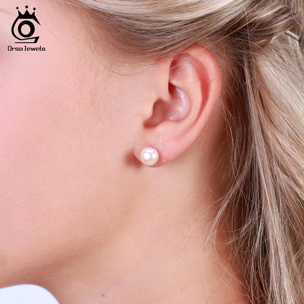 ORSA JEWELS Prawdziwe Kolczyki Sztyfty z Perłami Słodkowodnymi Damskie 8 MM Białe Różowe Perły Srebro Próby 925 Damska Biżuteria Imprezowa RSE86