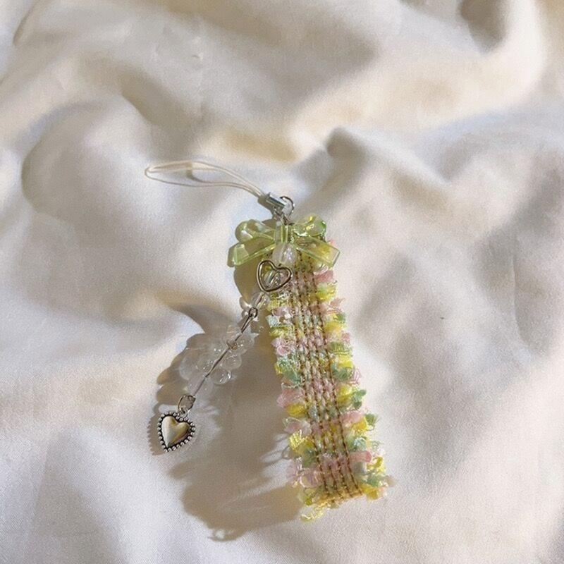 Delicate Handmade Acrylic Bead Keychain Fashion Forward Acrylic Bead Keyring Elegant Handmade Phone Straps Chain Charm