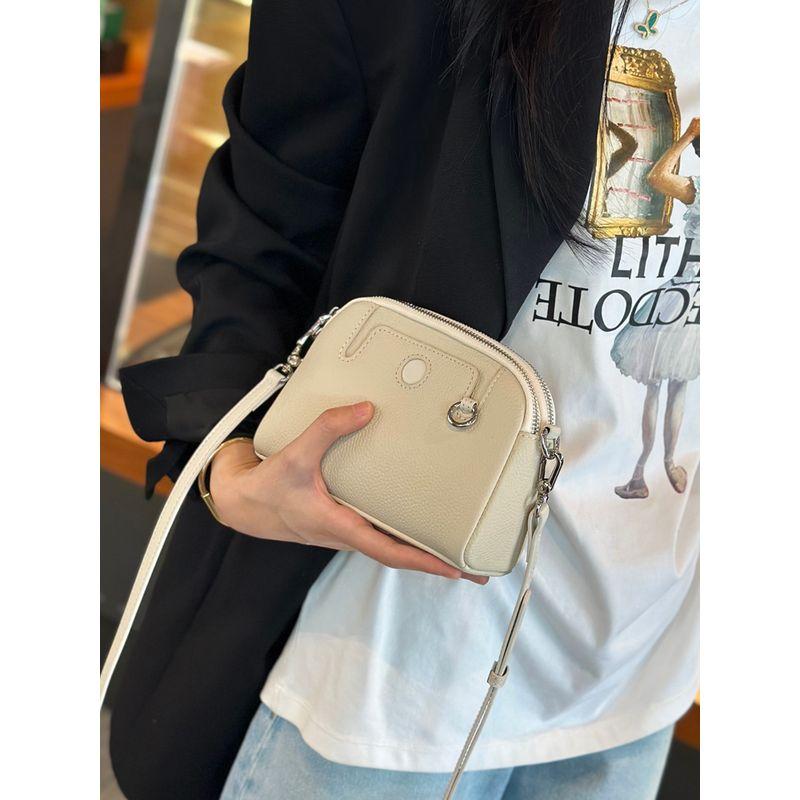 

Genuine Leather Small Bag Women 2025 New Mobile Phone Bag Women Mother Bag All-Match Shoulder Messenger Bag Mini Square Sling Bag