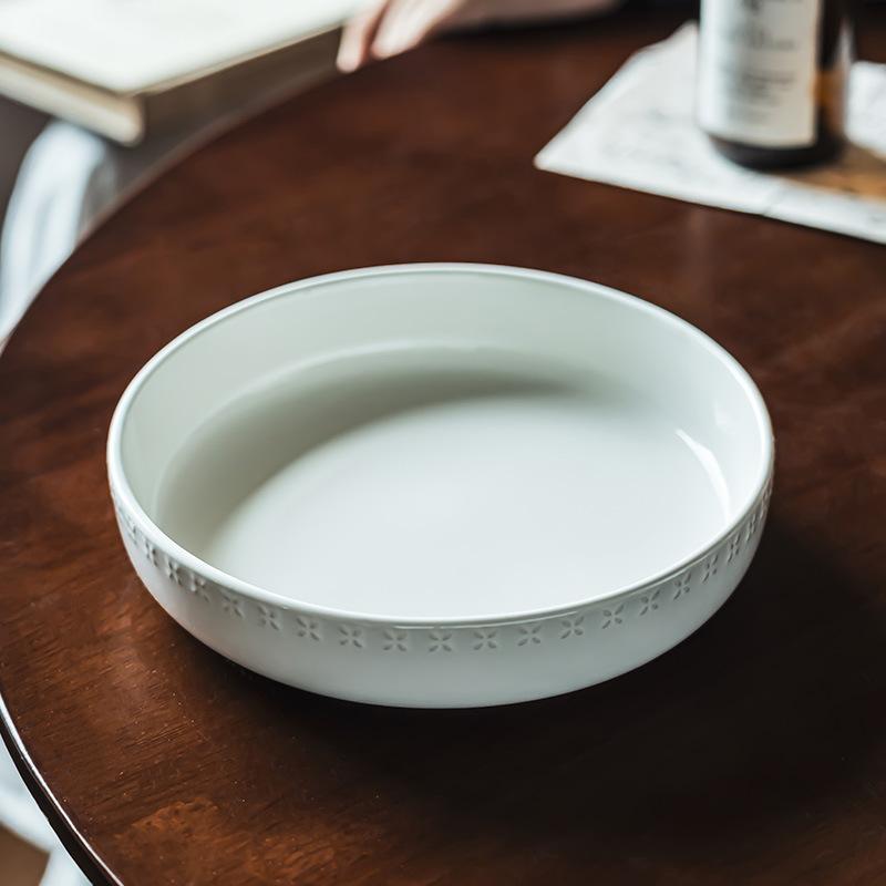 Premium Relief Shallow Bowl Household Ceramic White Bowl Solid Color Tableware Large Bowl Round Western Pasta Bowl Salad Bowl