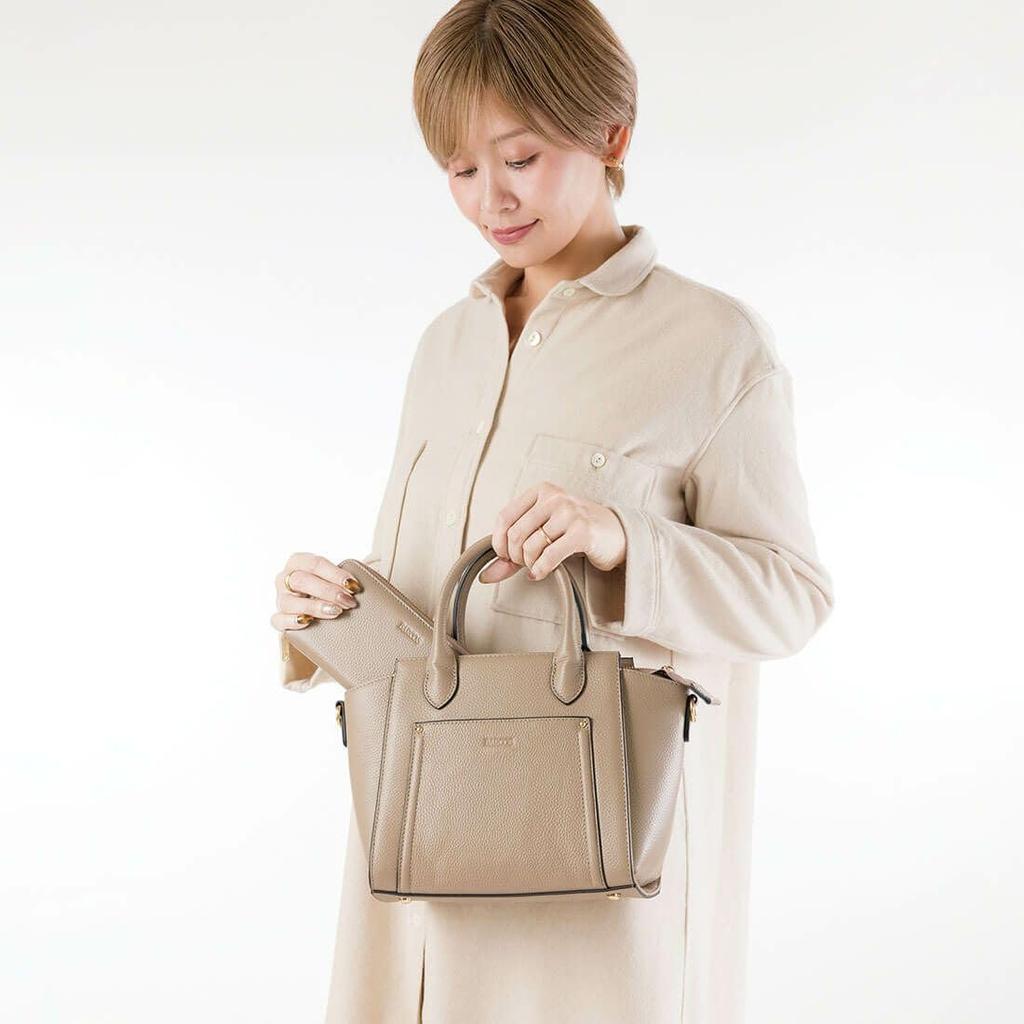 Barcos Nieten-Design Schrumpfleder 2-Wege-Handtasche & Langformat-Geldbörse Set mit Schultergurt, Taupe