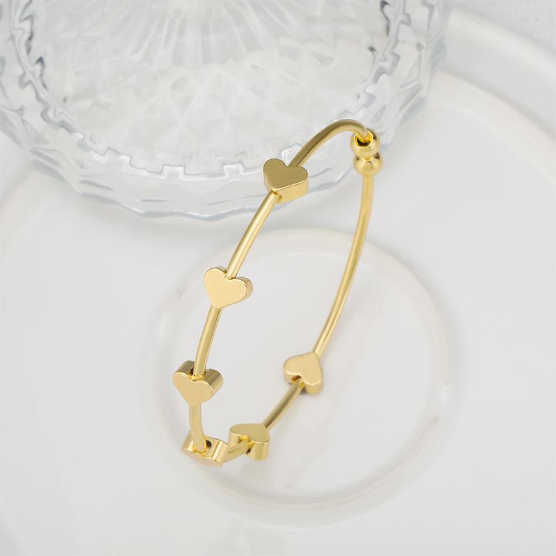 European and American Love Open Bracelet Fashionable Simple Light Luxurious Versatile Bracelet