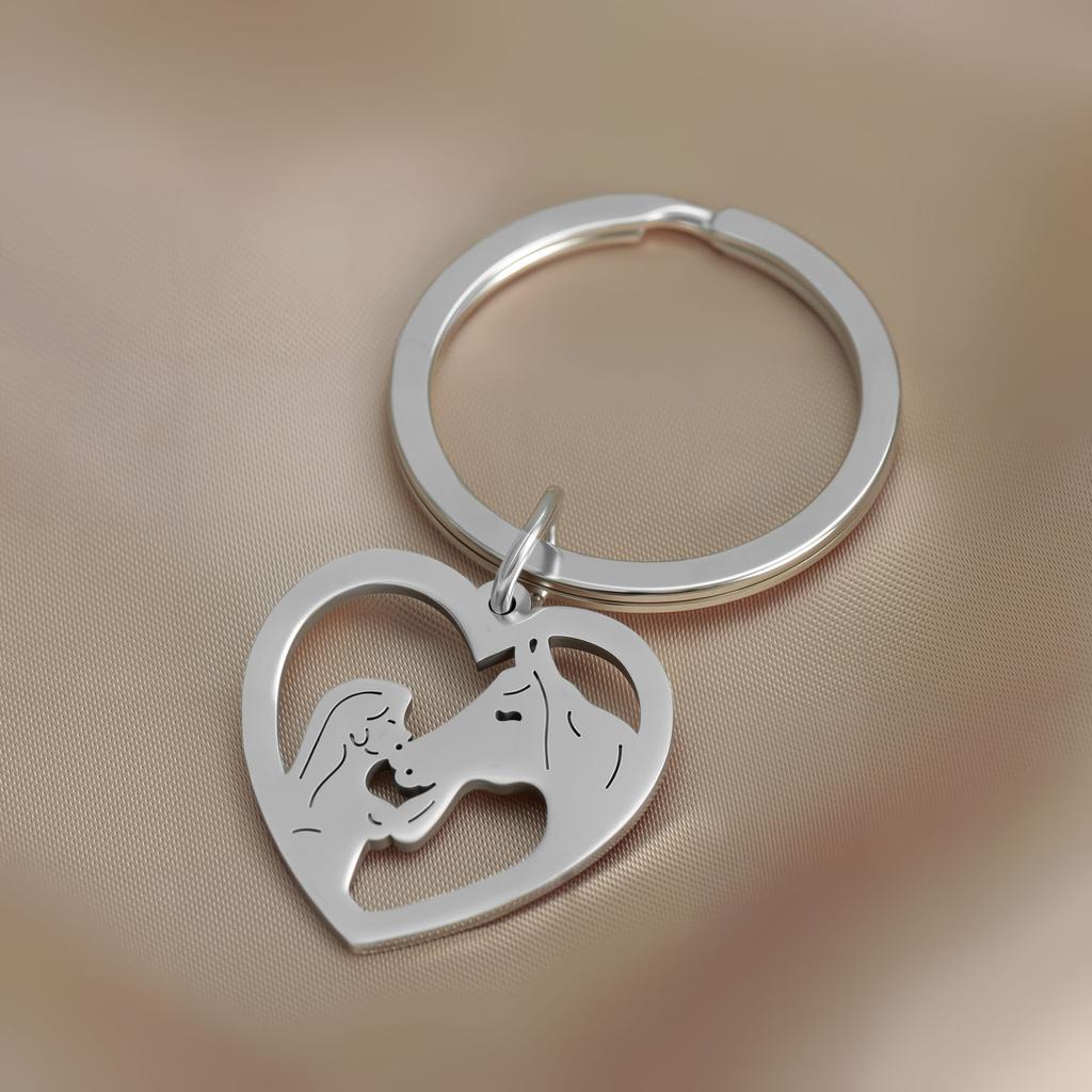Stainless Steel Keychain, Fashionable Personalized Hollow Love Keychain Pendant Jewelry