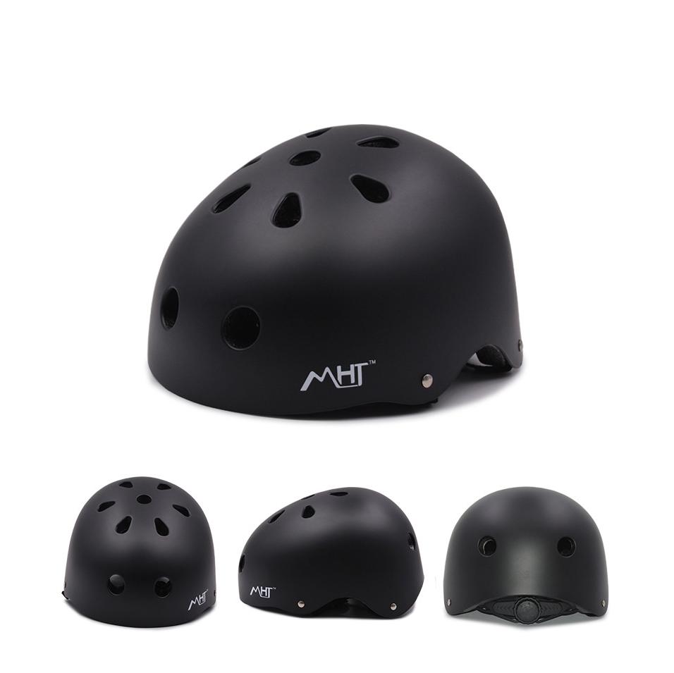 Professional Adult Kids Outdoor Safety Helmet for Street Dancing Skateboard Roller Skiing Surfing