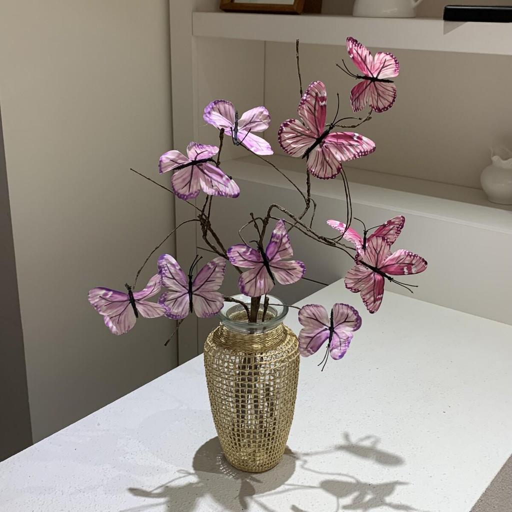 Luxury Artificial Butterfly Flowers in Glass Vase for B&B, Coffee Shop, and Home Decor