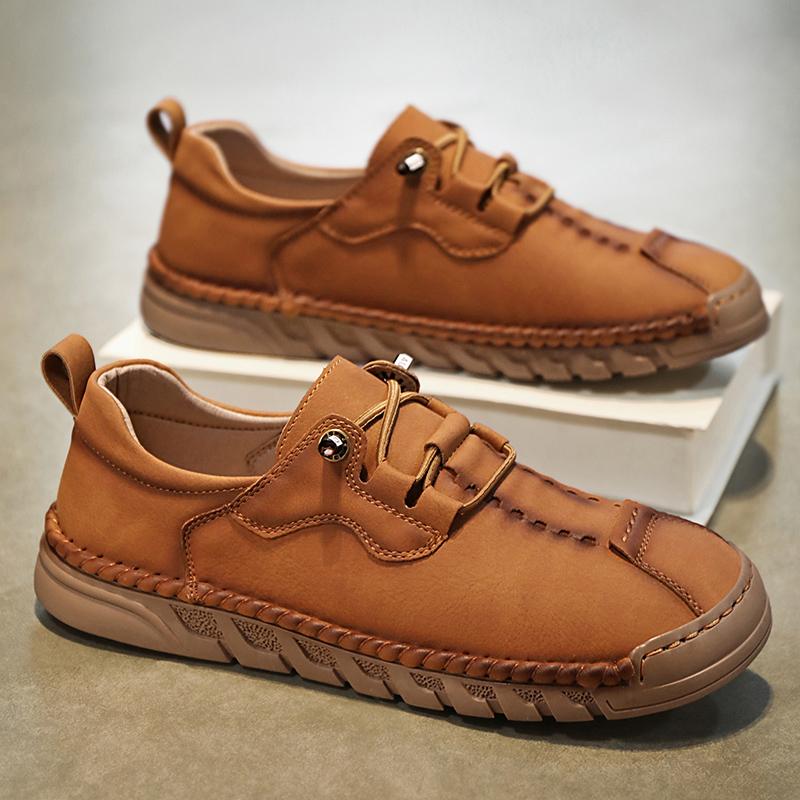 Classic Leather Shoes Men Casual Sneakers Handmade Outdoor Men Shoes Leather Moccasins Man Flats Shoes