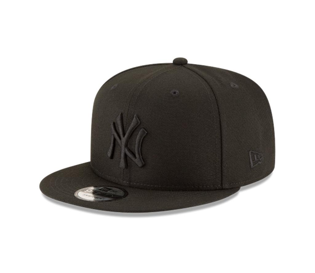 New Era New York Yankees Basic OTC 950 Stretch Fit Black On OSFA Hat, Black,