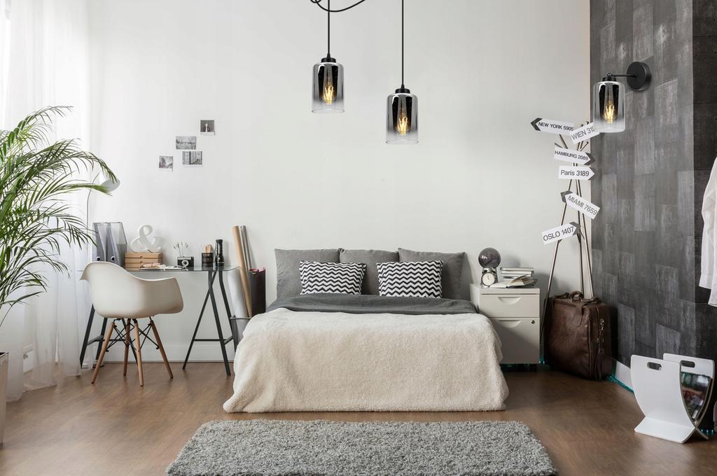 UNIQUE KNKIET LAMP, ELEGANT GLASS SHADE
