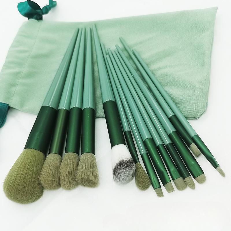 Set da 13 Pezzi di Pennelli Morbidi per Cipria Libera ad Alta Lucentezza Set di Pennelli per Ombretto Trucco Strumenti di Bellezza