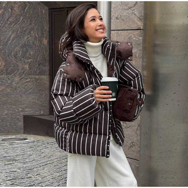 

Куртка стеганая с капюшоном и воротником-стойкой, съемный стиль, женская полосатая куртка на молнии, новый стиль осени и зимы, топ M коричневый
