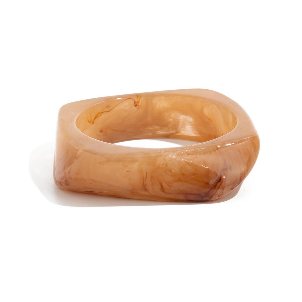 Irregular Wind Semi-Transparent Smudged Acrylic Resin Bracelet, Square Glossy Bracelet With A Sense Of Design