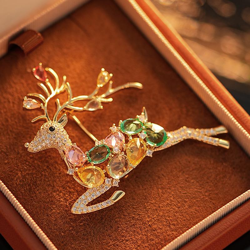 Bo Xin Yun Colorful Crystal Deer Brooch - Exquisite Plum Blossom Design for Women's Fashion Accessories