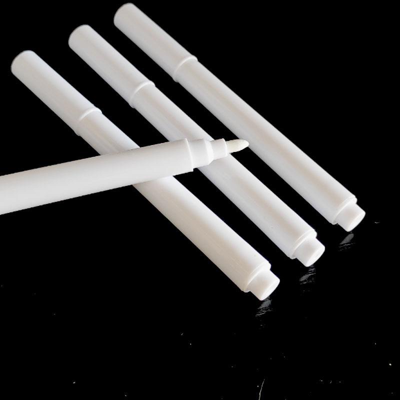 1pcs White Liquid Chalk, Suitable for Blackboard, Glass And Window Art - Washable Paintbrush Suitable for Office And School