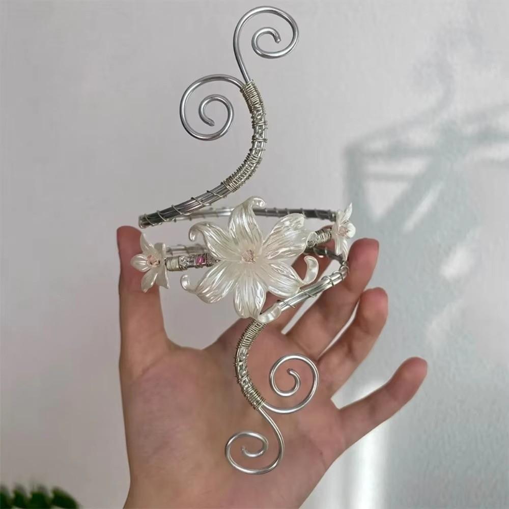 Adjustable Flower Cuff Bracelet Gold Color Metal Open Arm Ring Spiral Arm Bracelet  Exotic Style