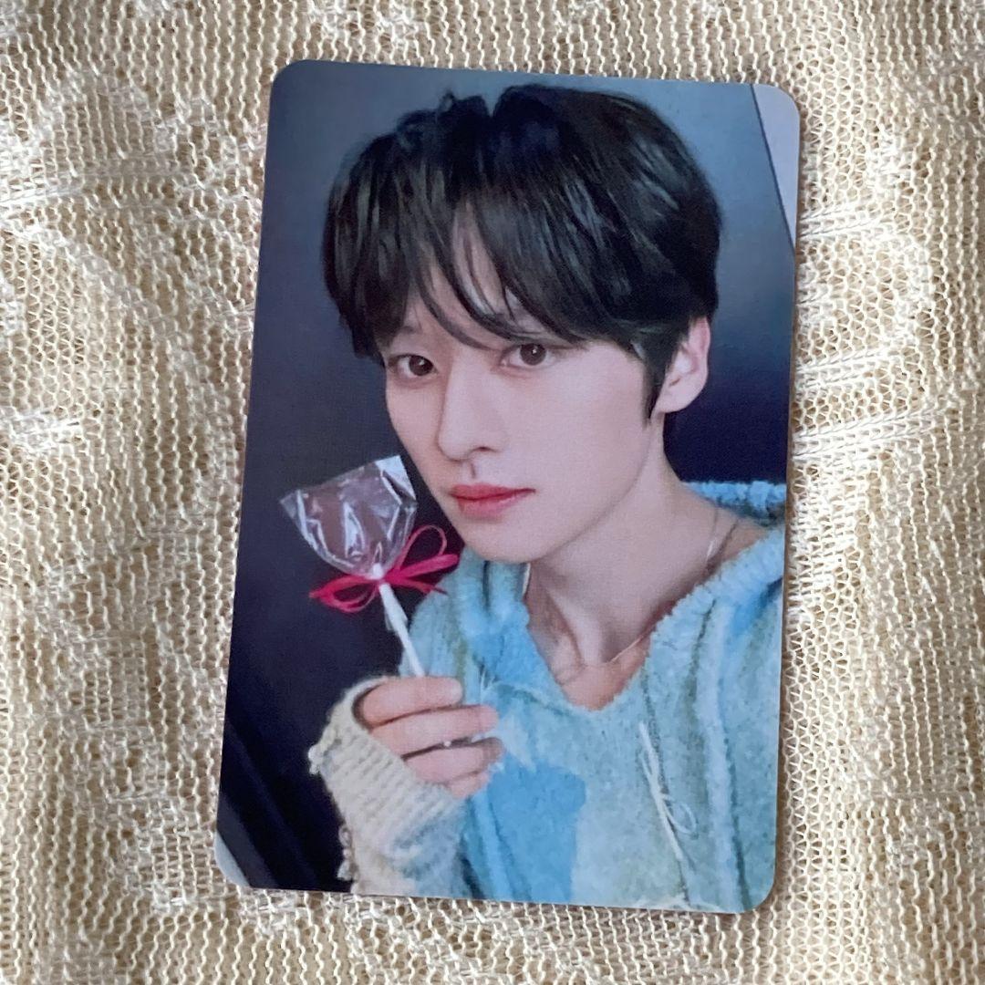 

[USED] Reno Wins StrayKids Raku-STAR Stray Kids Trading Card