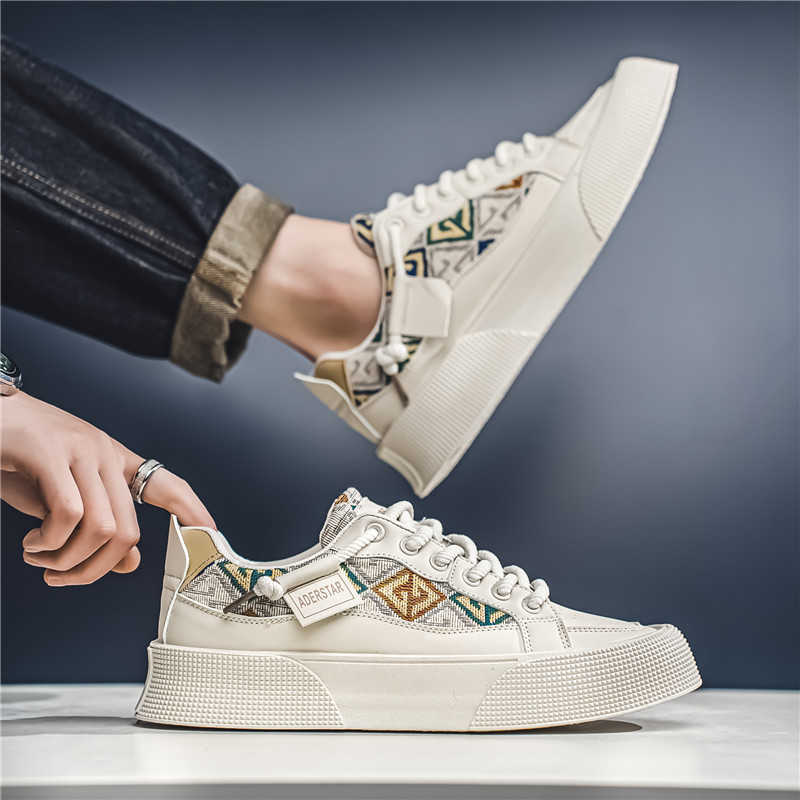Fashion PU Leather Platformed Men's Sneakers Size 36 Loafers Shoes Skate Luxury Designer Boots Sports Universal Brands New Season