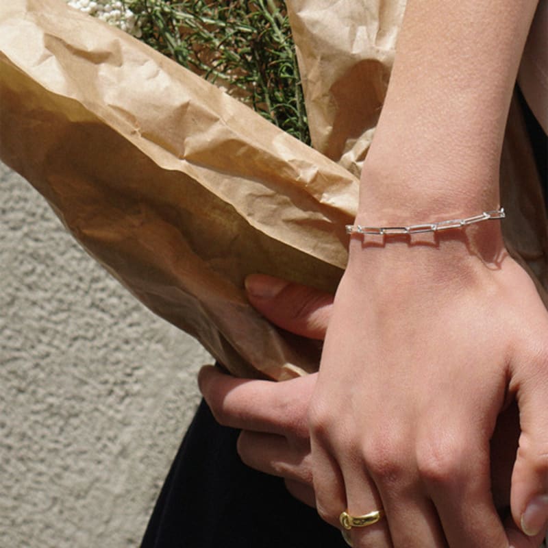 OURPIERRE SIMPLE SQUARE CHAIN BRACELET SILVER