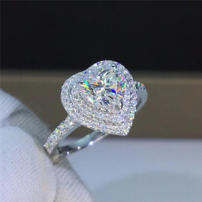 Huitan Timeless Style Love Shaped Cubic Zirconia Wedding Rings Women Luxury Proposal Engage Ring Anniversary Gifts Heart Jewelry