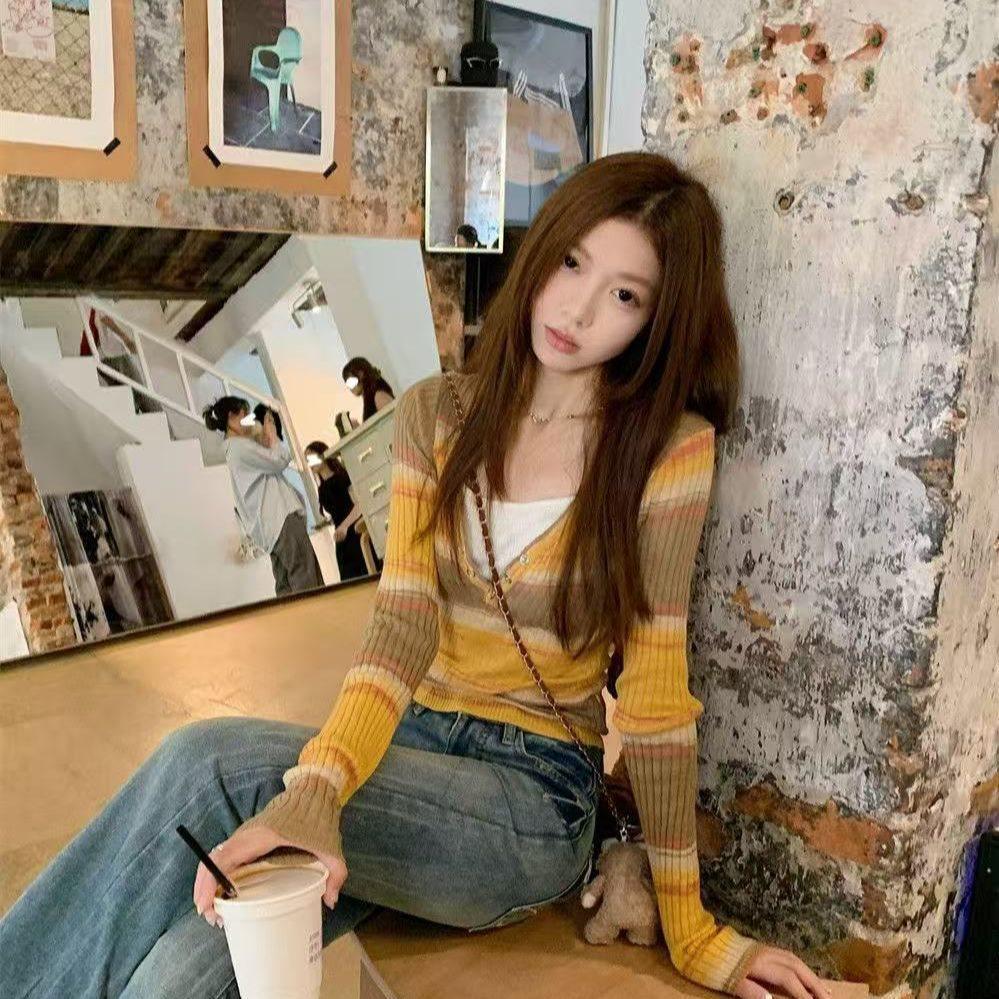 Color-Block Striped Collar Knit Sweater - Slim Fit Long Sleeve Women's Autumn Top