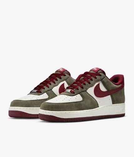 Nike Air Force 1 07 LV8 Men's Air Force One Sneakers Vintage Sneakers FQ8714-302