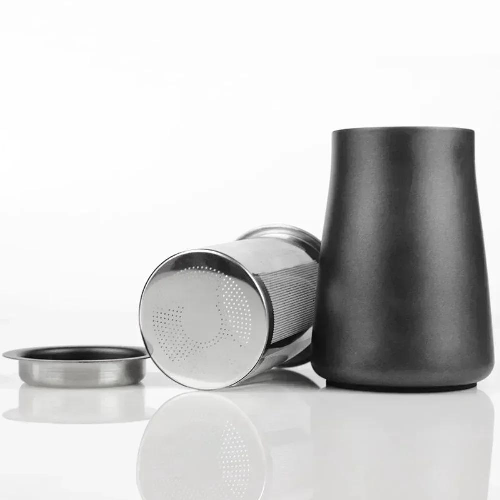 Kaffeefilter aus Edelstahl für die manuelle Kaffeezubereitung mit effizienter Siebung und Aromakonzentration, leicht zu reinigen und tragbar