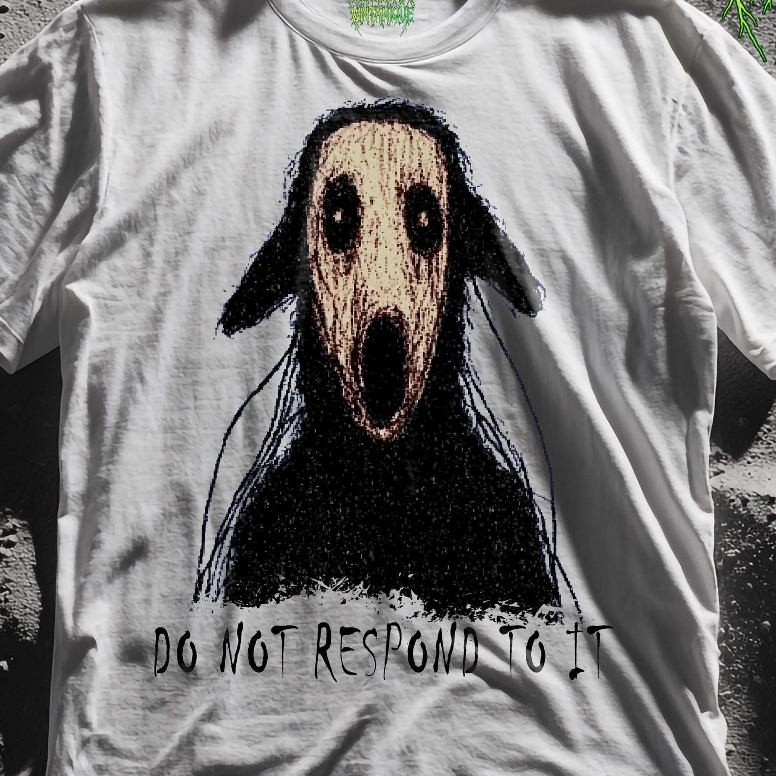 Analog Horror Sheep T-Shirt, Creepy Gothic Graphic Tee L