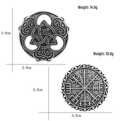Nordische konzentrische Knotenbrosche - Wikinger-Piraten-Triquetra-Abzeichen auf Lager